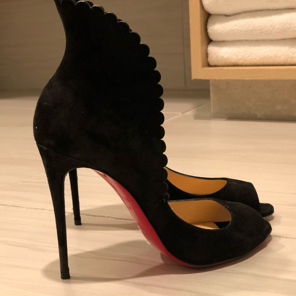 Pijonina Christian Louboutin 38